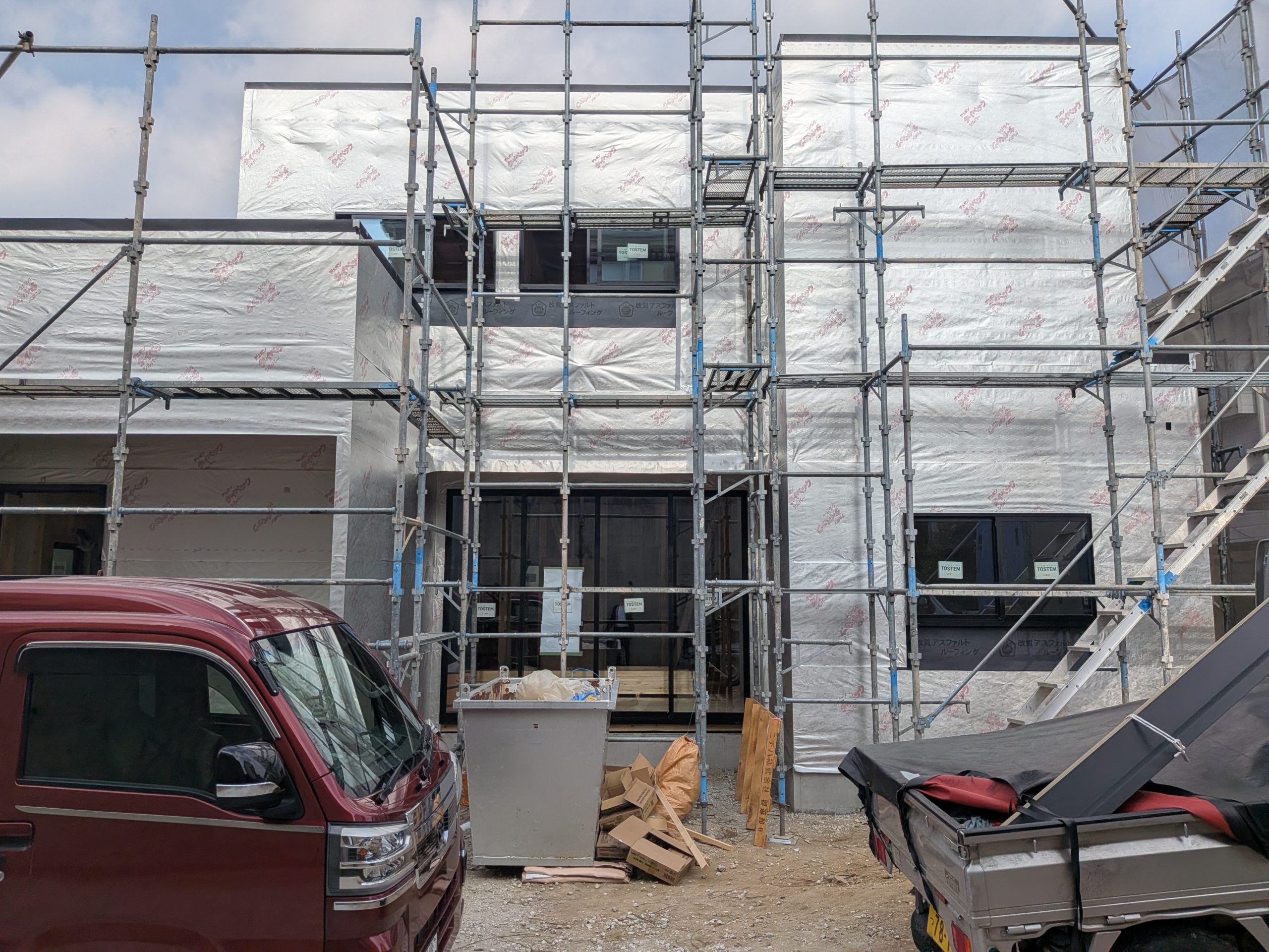 画像：棟上後、ｼｰﾄ工事完了です♡♠　by谷本（01.27）